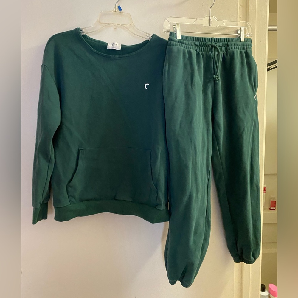 listing-status-banner